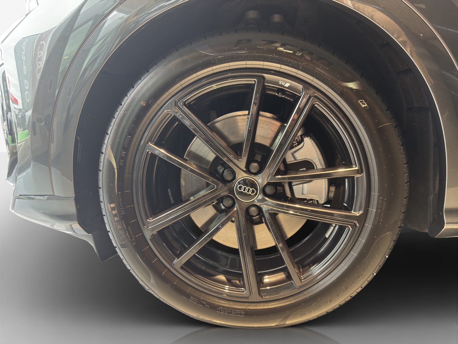 AUDI Q5 Sportback TDI quattro 150 kW S-tronic-image-13