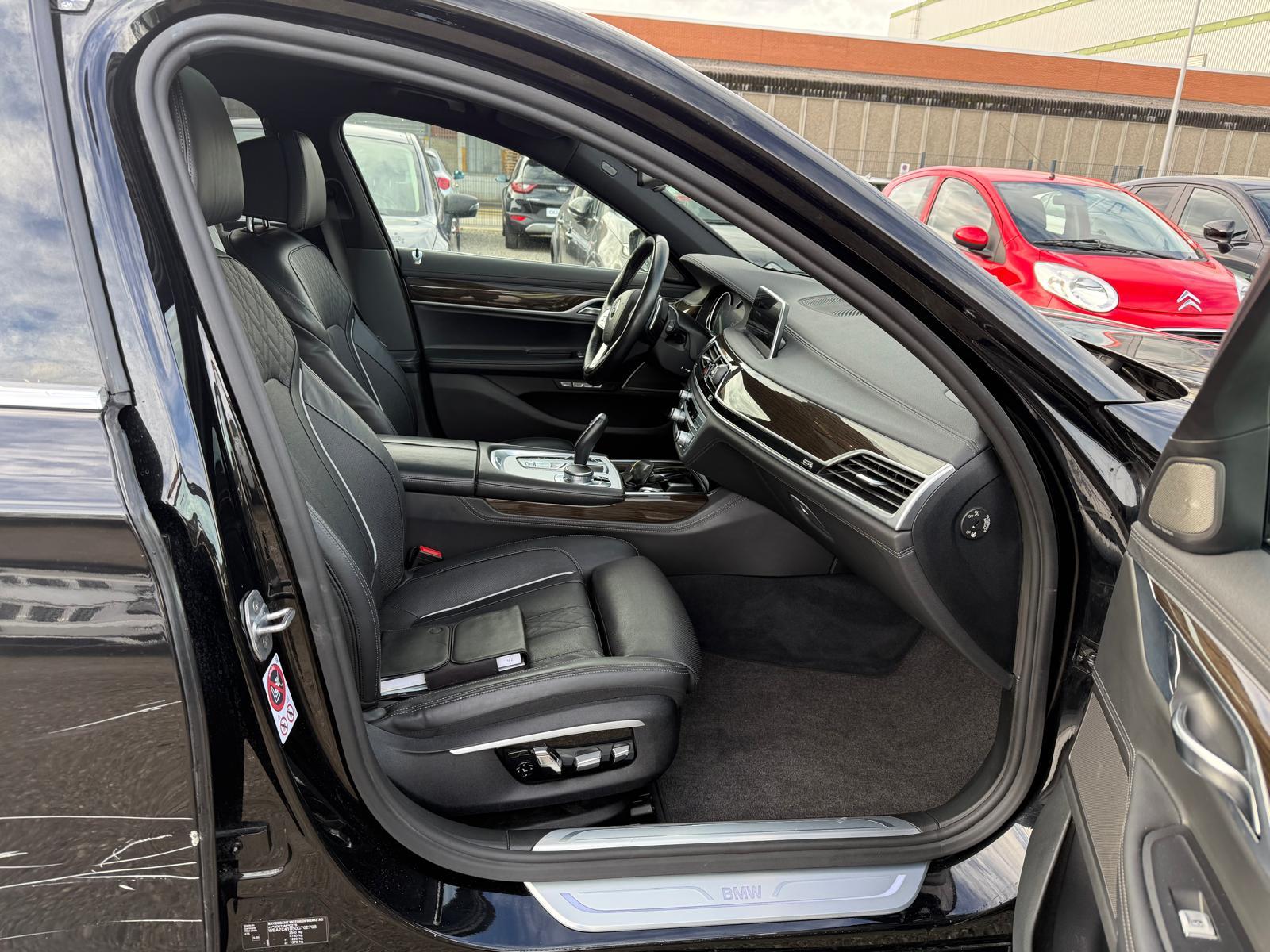 BMW 730d xDrive SAG-image-10