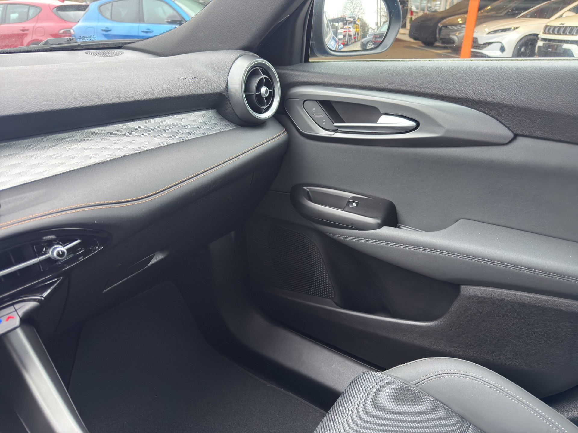 ALFA ROMEO Tonale 1.3 Plug-in Hybrid Ti Q4-image-27