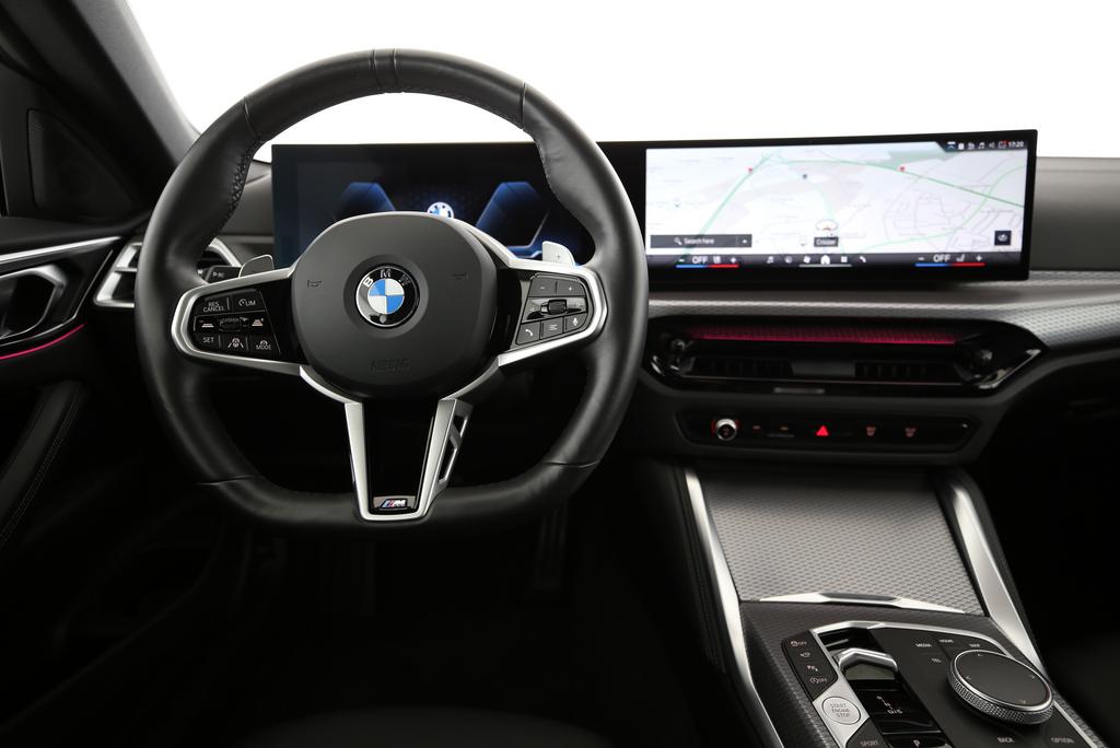 BMW 430i xDrive Cabrio-image-5