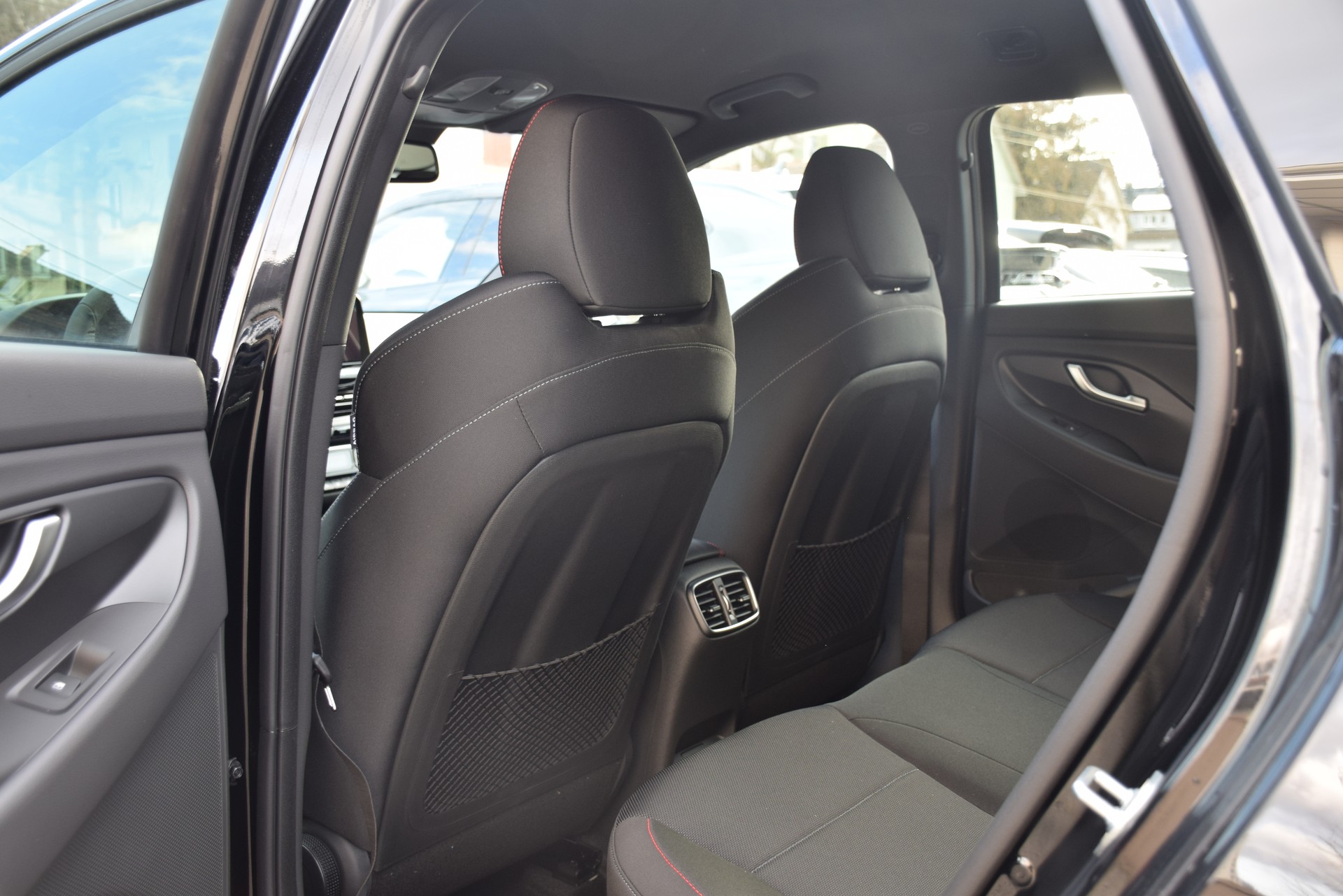HYUNDAI i30 Wagon 1.5 T-GDi N Line 48V MH DCT-image-15