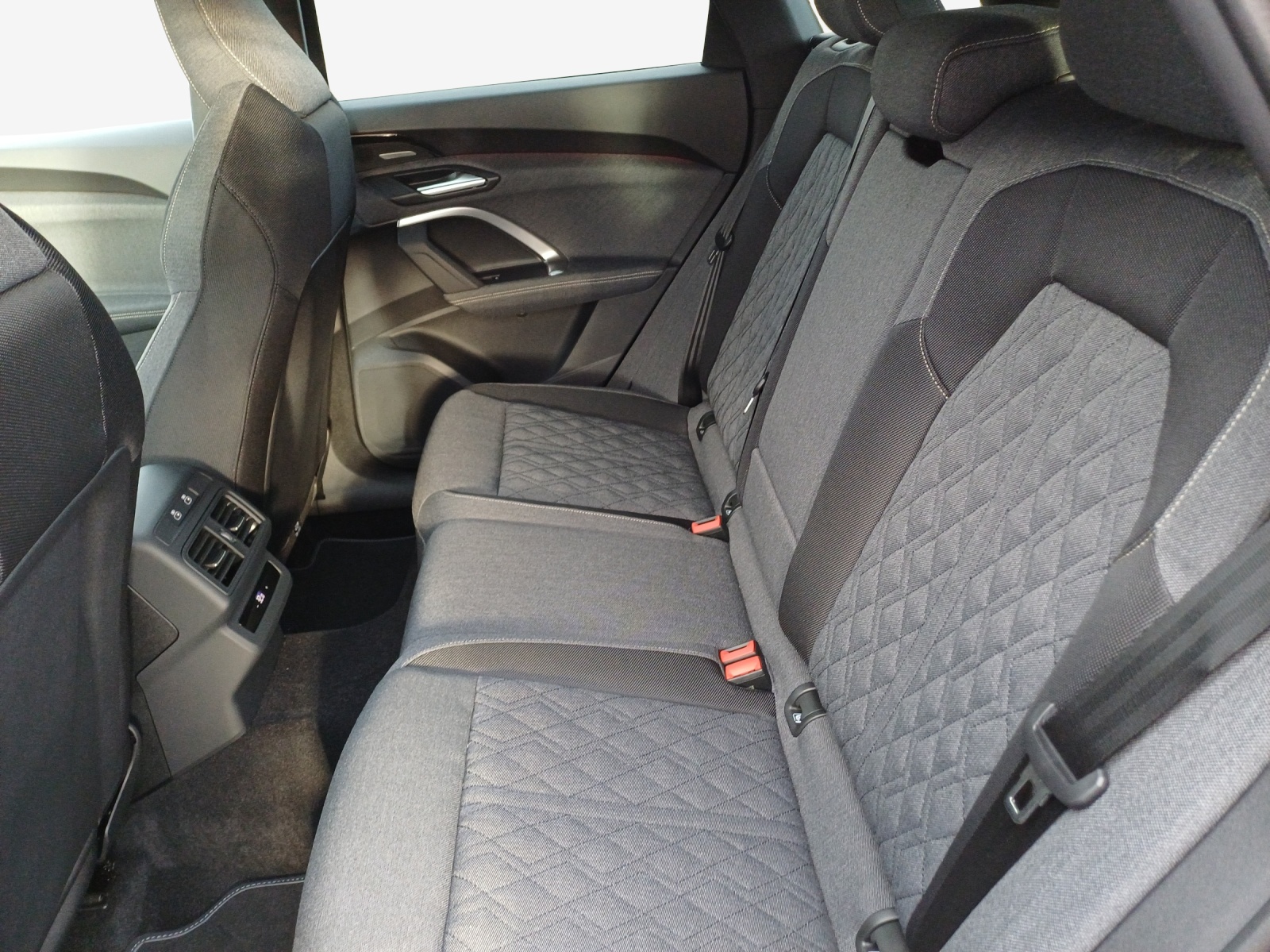 AUDI Q5 TDI quattro 150 kW S-tronic-image-11