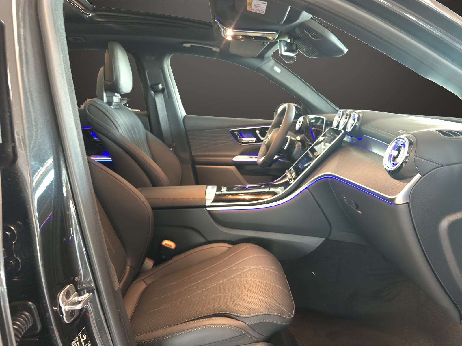 MERCEDES-BENZ GLC 400 e 4M EQ Star AMG Line-image-10