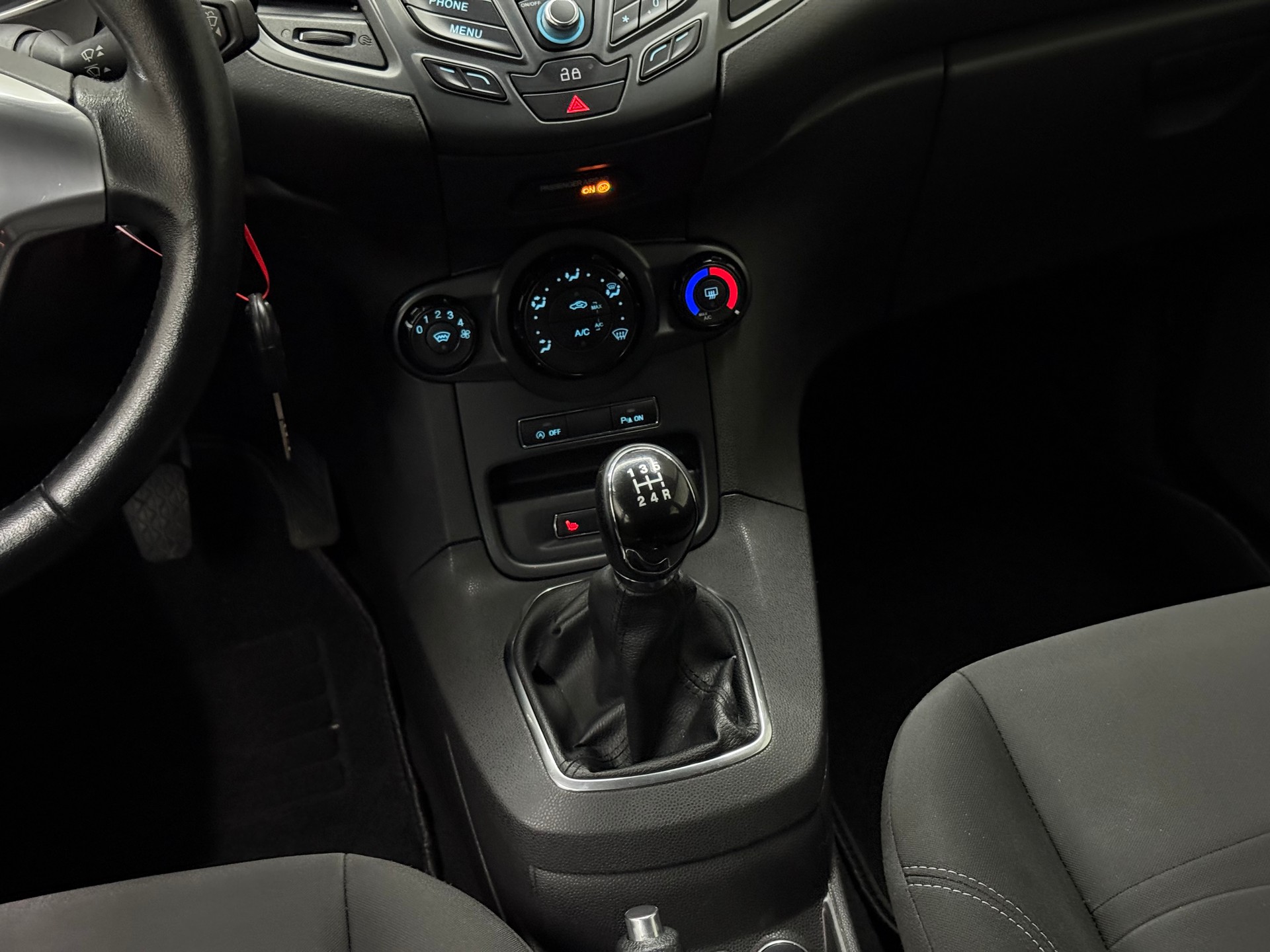 FORD Fiesta 1.0 SCTi Trend-image-14