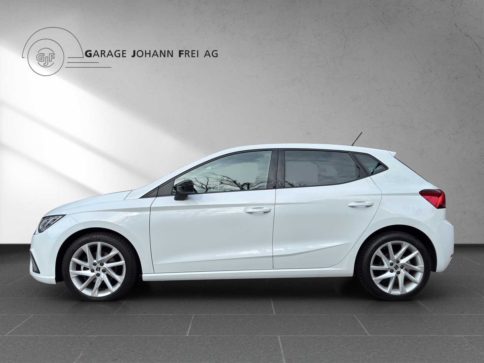 SEAT Ibiza 1.5 EcoTSI FR DSG-showroom-element-1