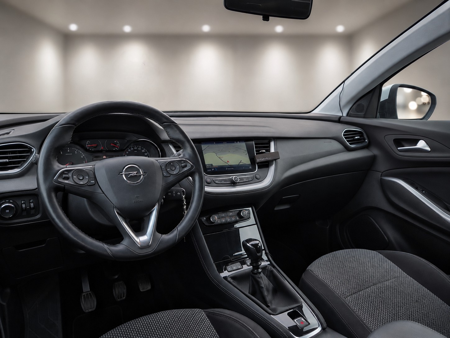 OPEL Grandland X 1.2i TP Enjoy-image-7