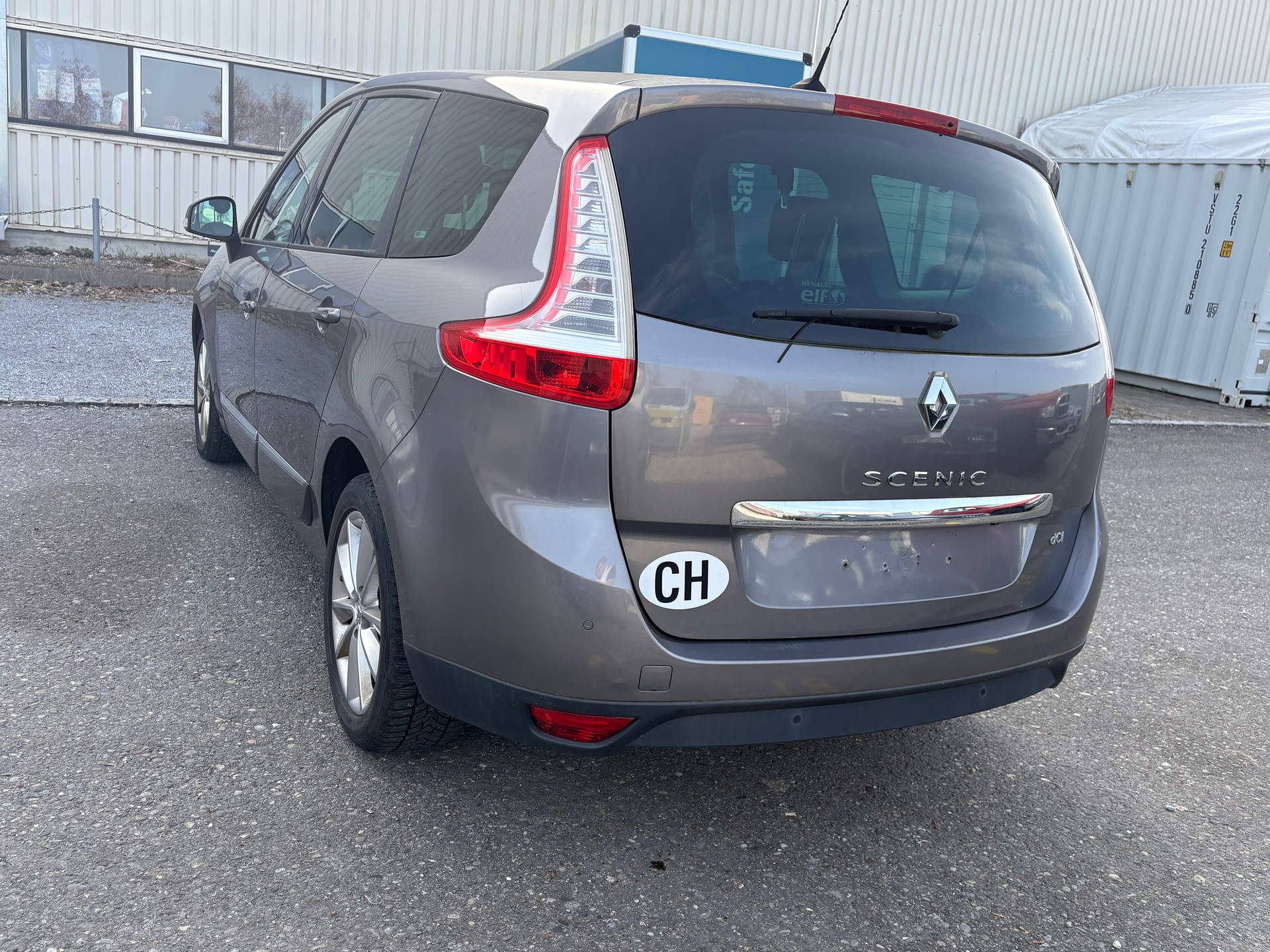 RENAULT Grand Scénic 2.0 dCi Bose Automatic (Einspritzdüsen Problem)-image-7