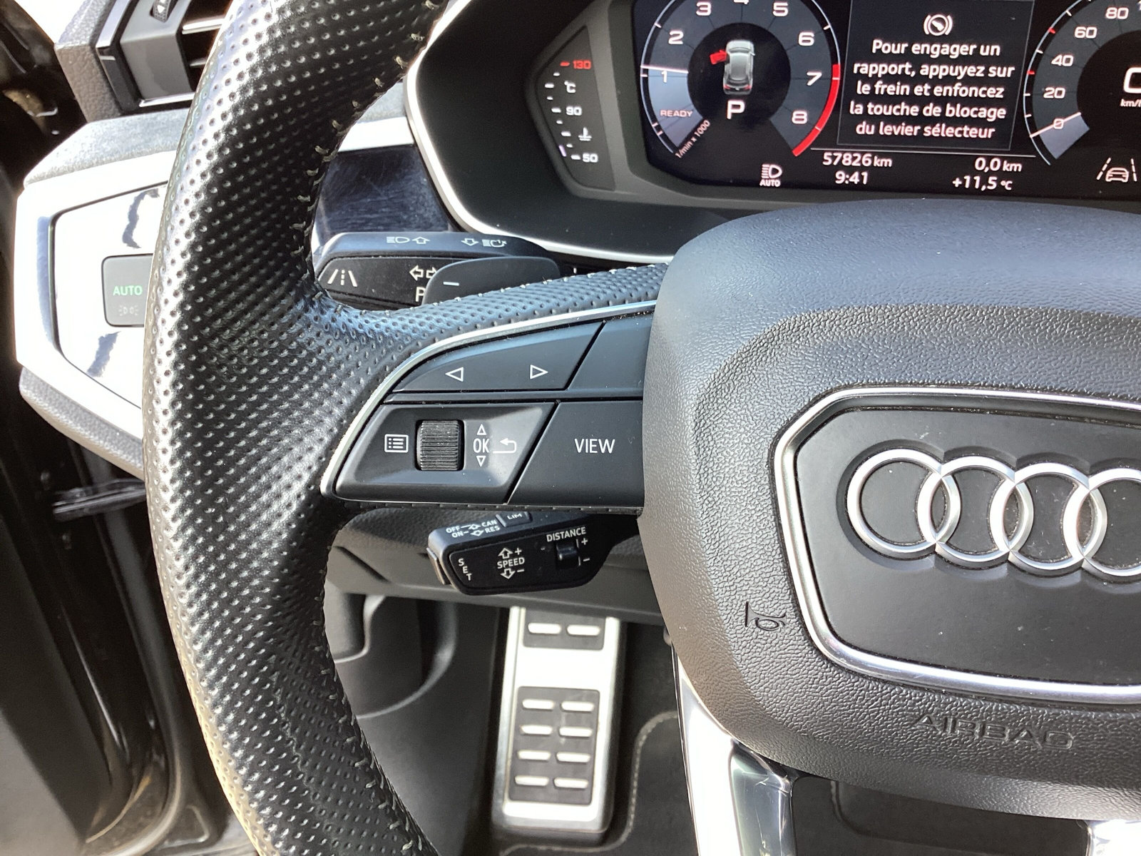 AUDI Q3 45 TFSI S line quattro S-tronic-image-14