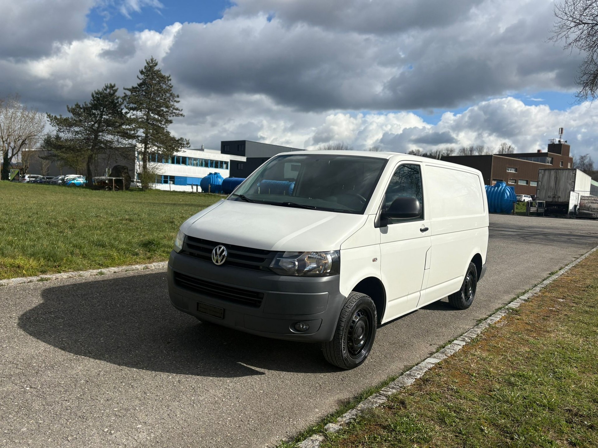 VW T5 2.0 TDI 4Motion-image-0