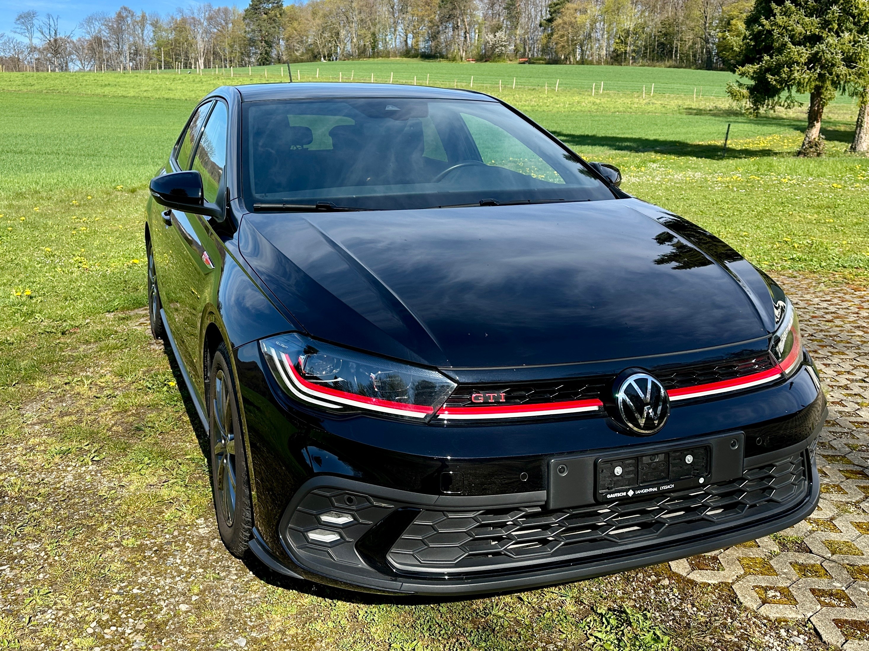 Car photo