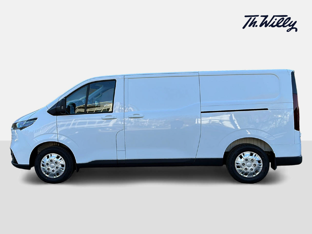 MAXUS Deliver 7 Kaw. L2H1 2.0 TD Base-showroom-element-1