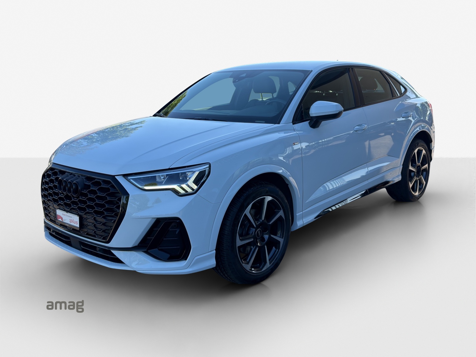 AUDI Q3 Sportback 35 TFSI S line Attraction S-tronic-image-0