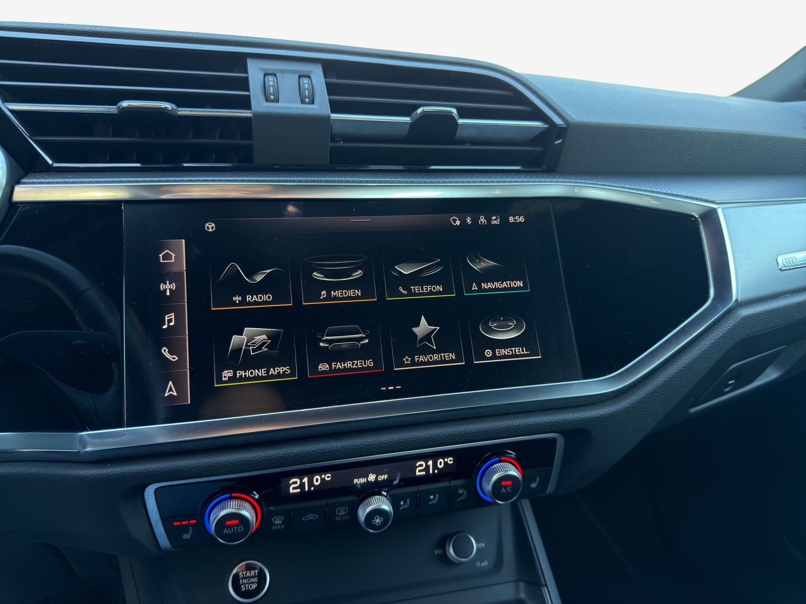 AUDI Q3 Sportback 35 TFSI S line Attraction S-tronic-image-10