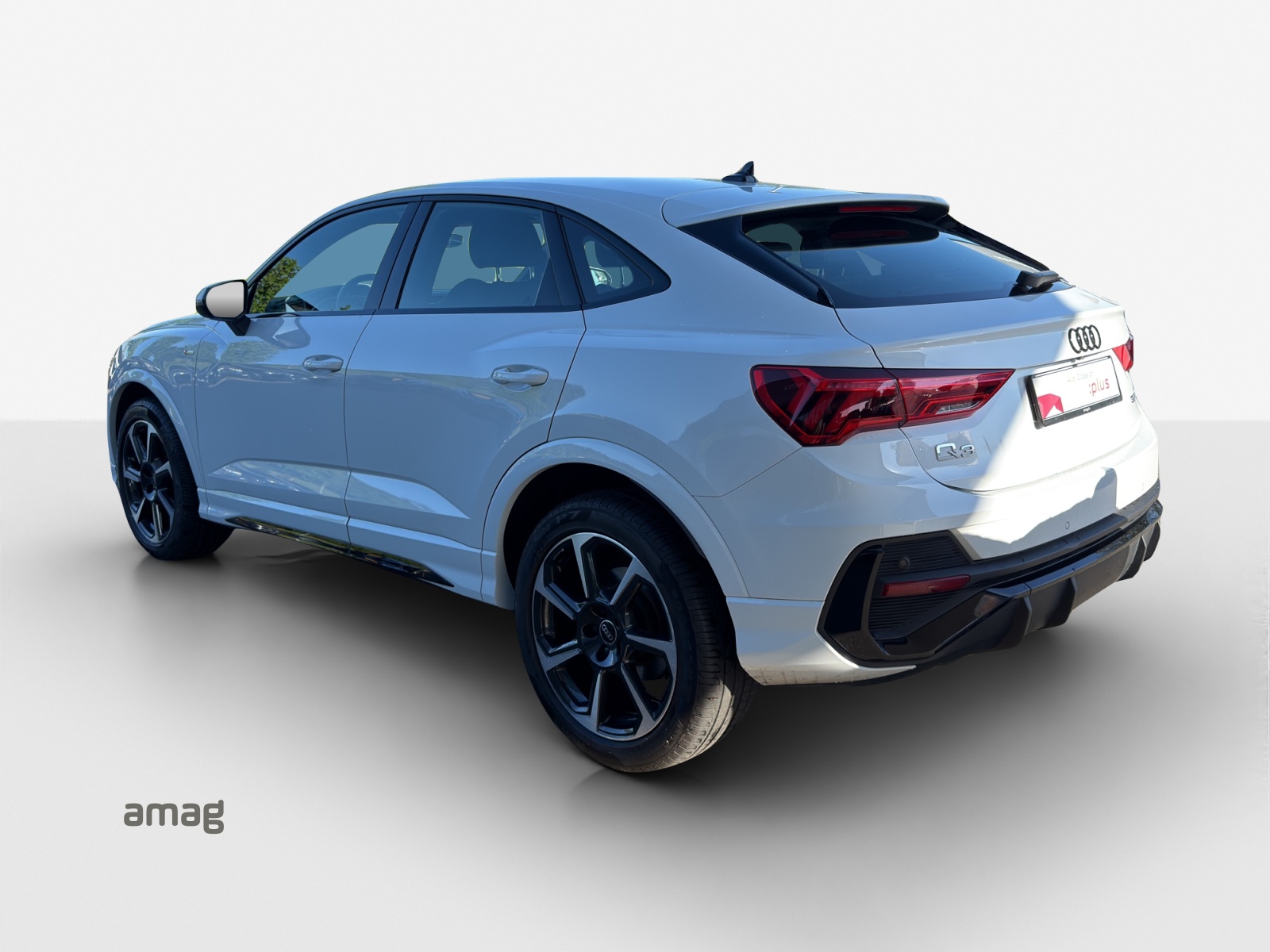 AUDI Q3 Sportback 35 TFSI S line Attraction S-tronic-image-2