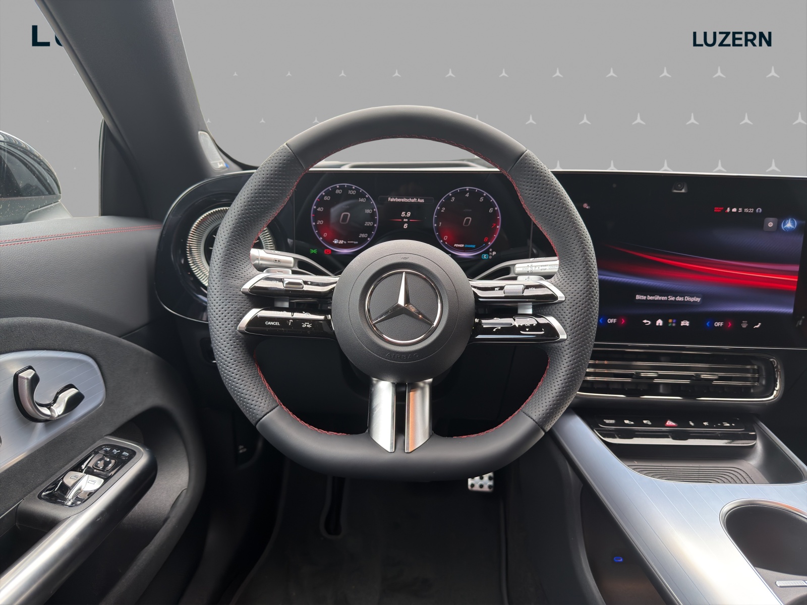 MERCEDES-BENZ CLA 200 8G-DCT 4Matic-image-9