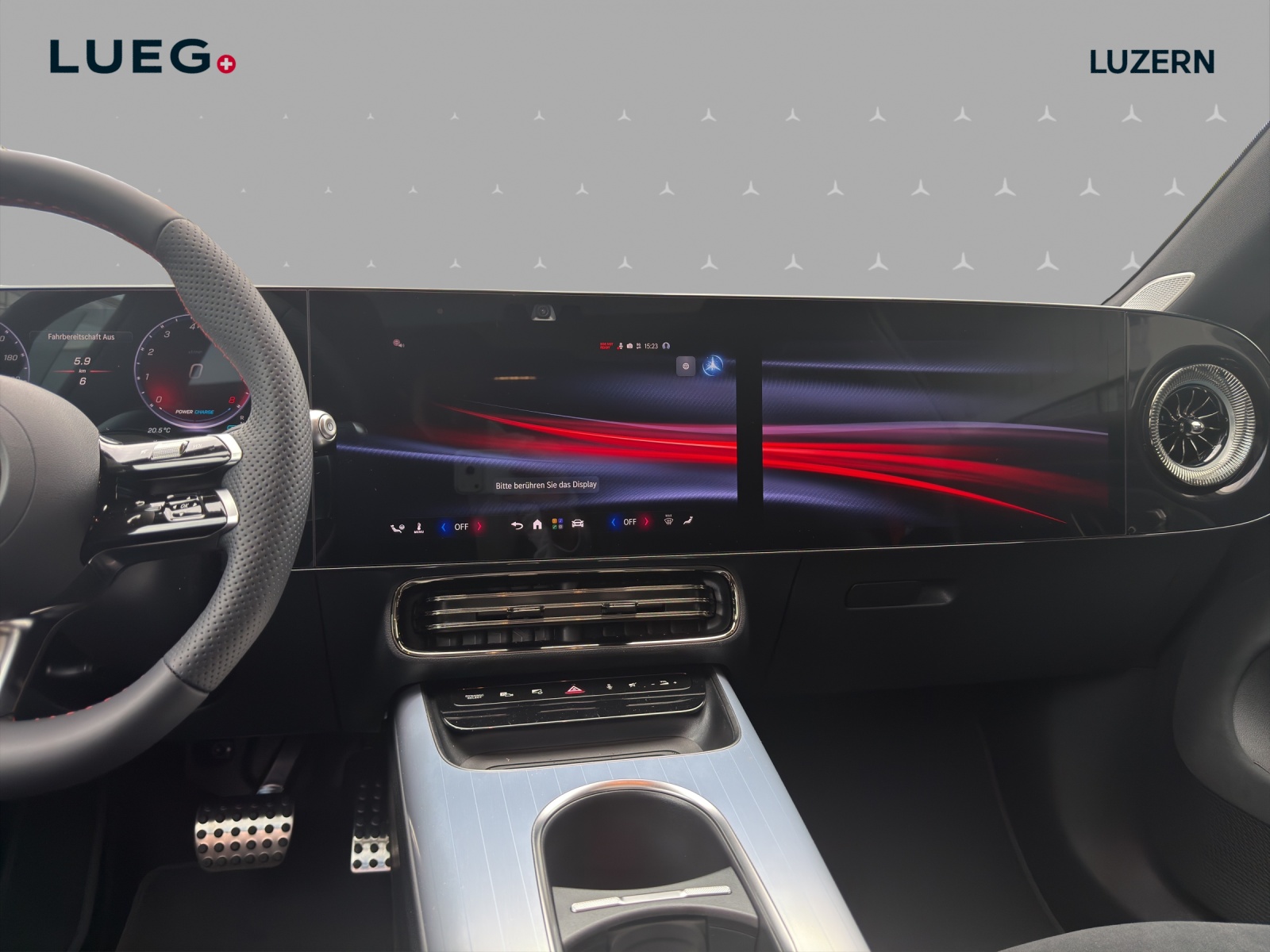 MERCEDES-BENZ CLA 200 8G-DCT 4Matic-image-11