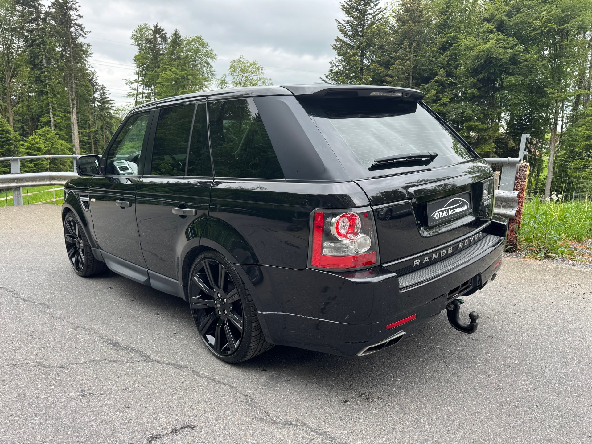 LAND ROVER Range Rover Sport 3.0 TDV6 HSE Automatic-image-3