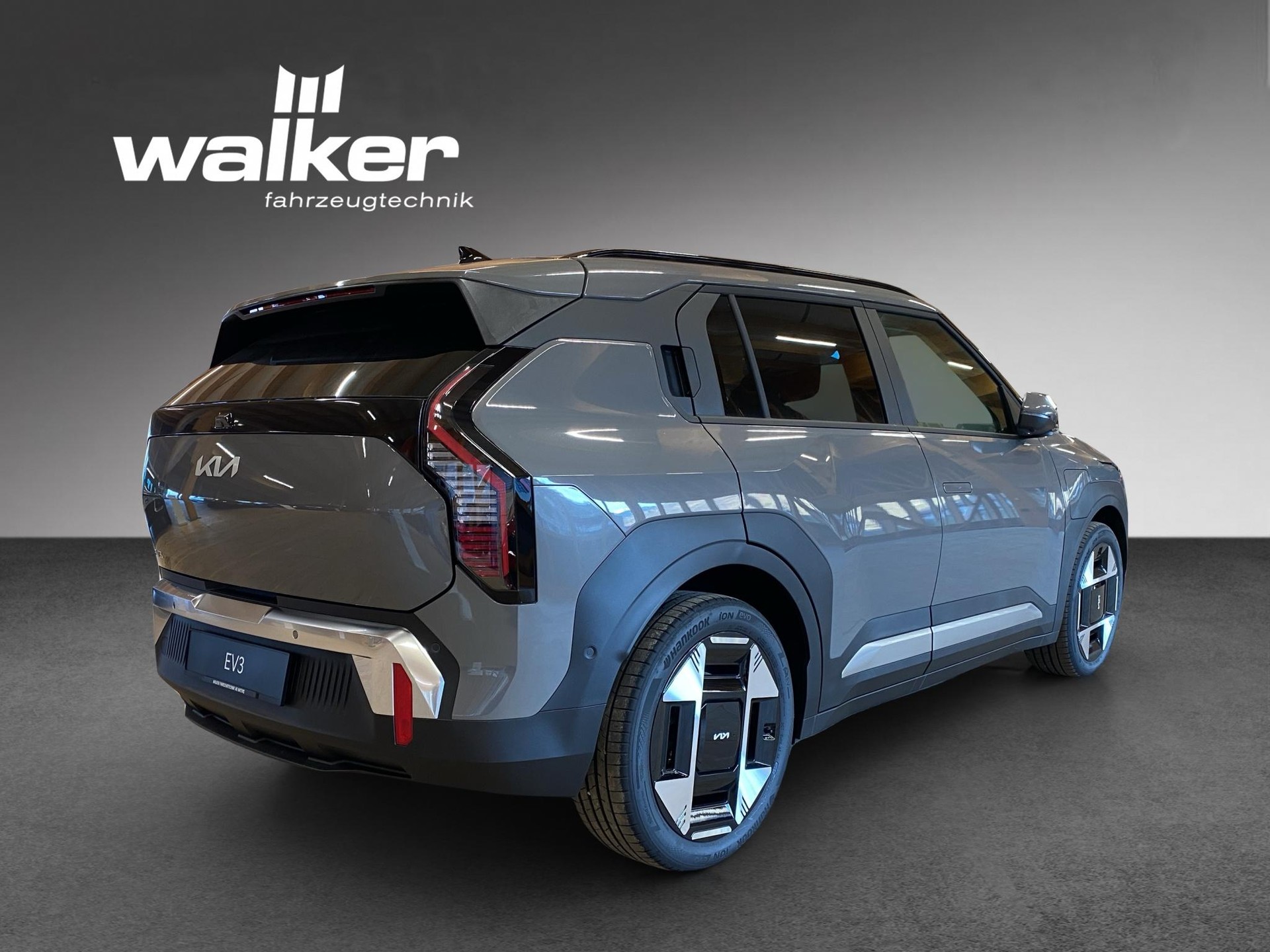 KIA EV3 81 kWh Earth+-image-5