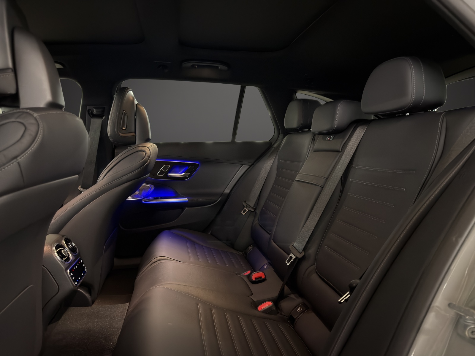MERCEDES-BENZ C 220 d 4MATIC T-Modell "Swiss Star"-image-14
