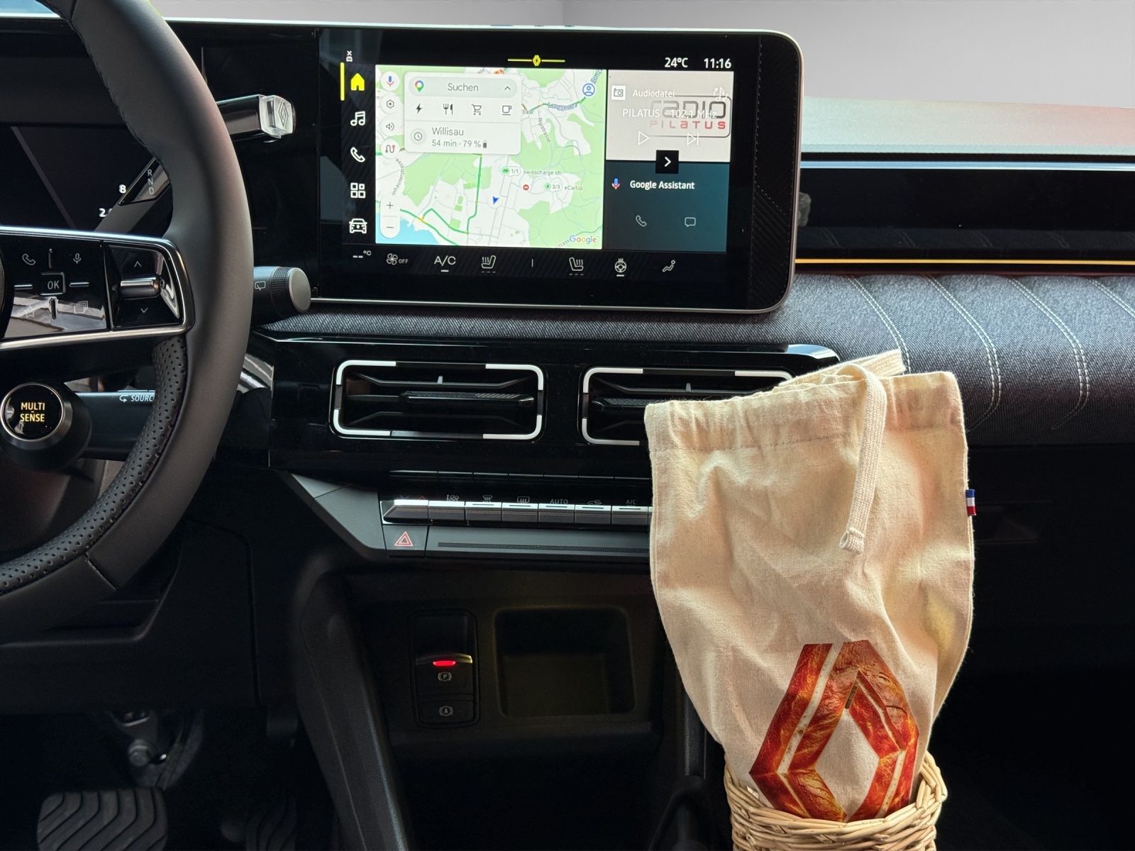 RENAULT 5 E-Tech Comfort Range Techno-image-9