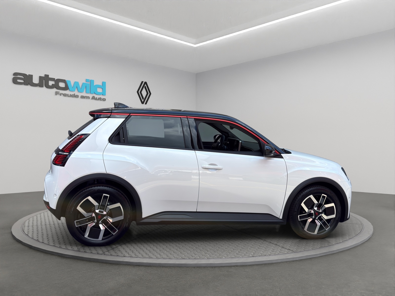 RENAULT 5 E-Tech Comfort Range Techno-image-12