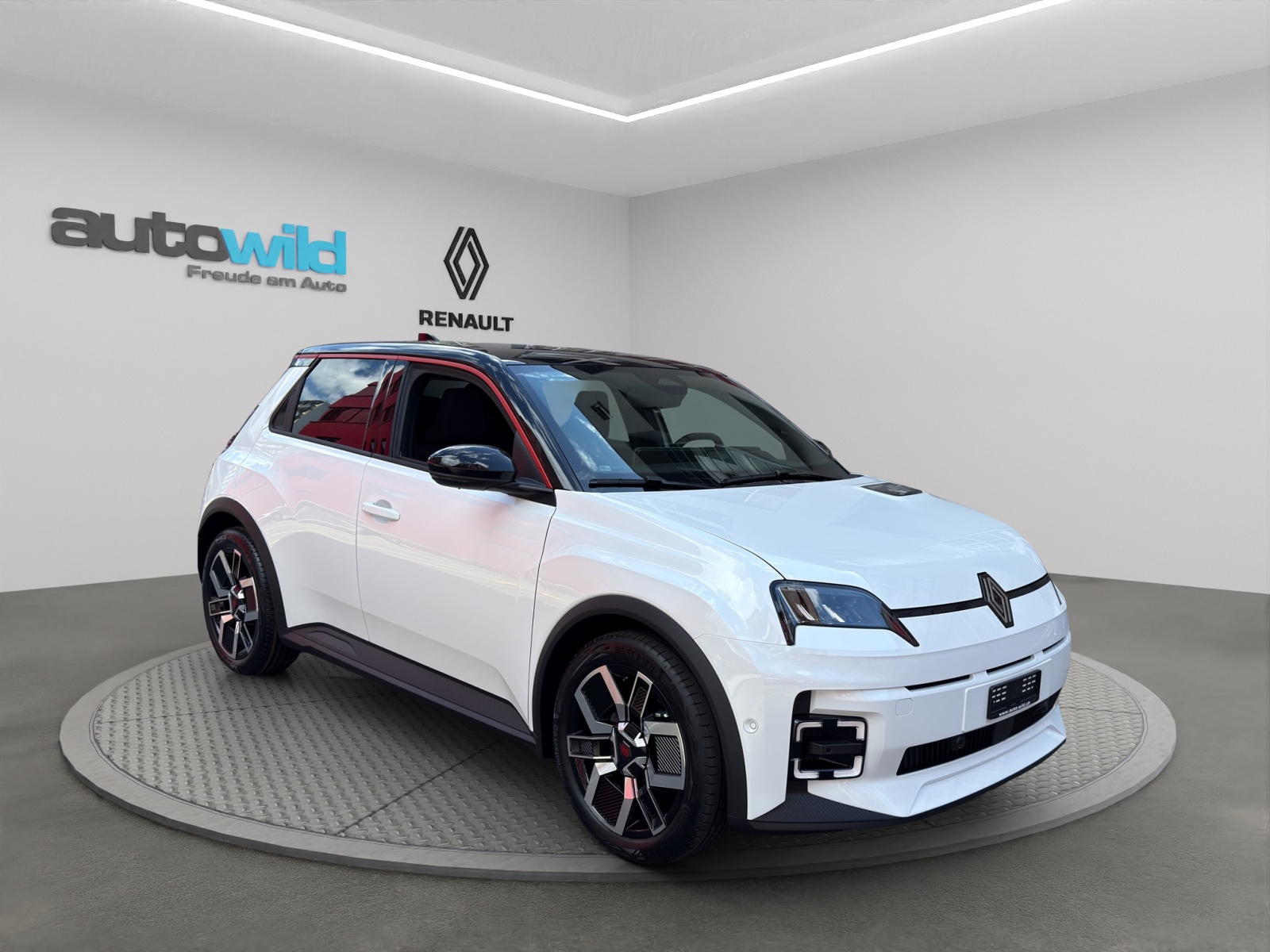RENAULT 5 E-Tech Comfort Range Techno-image-15