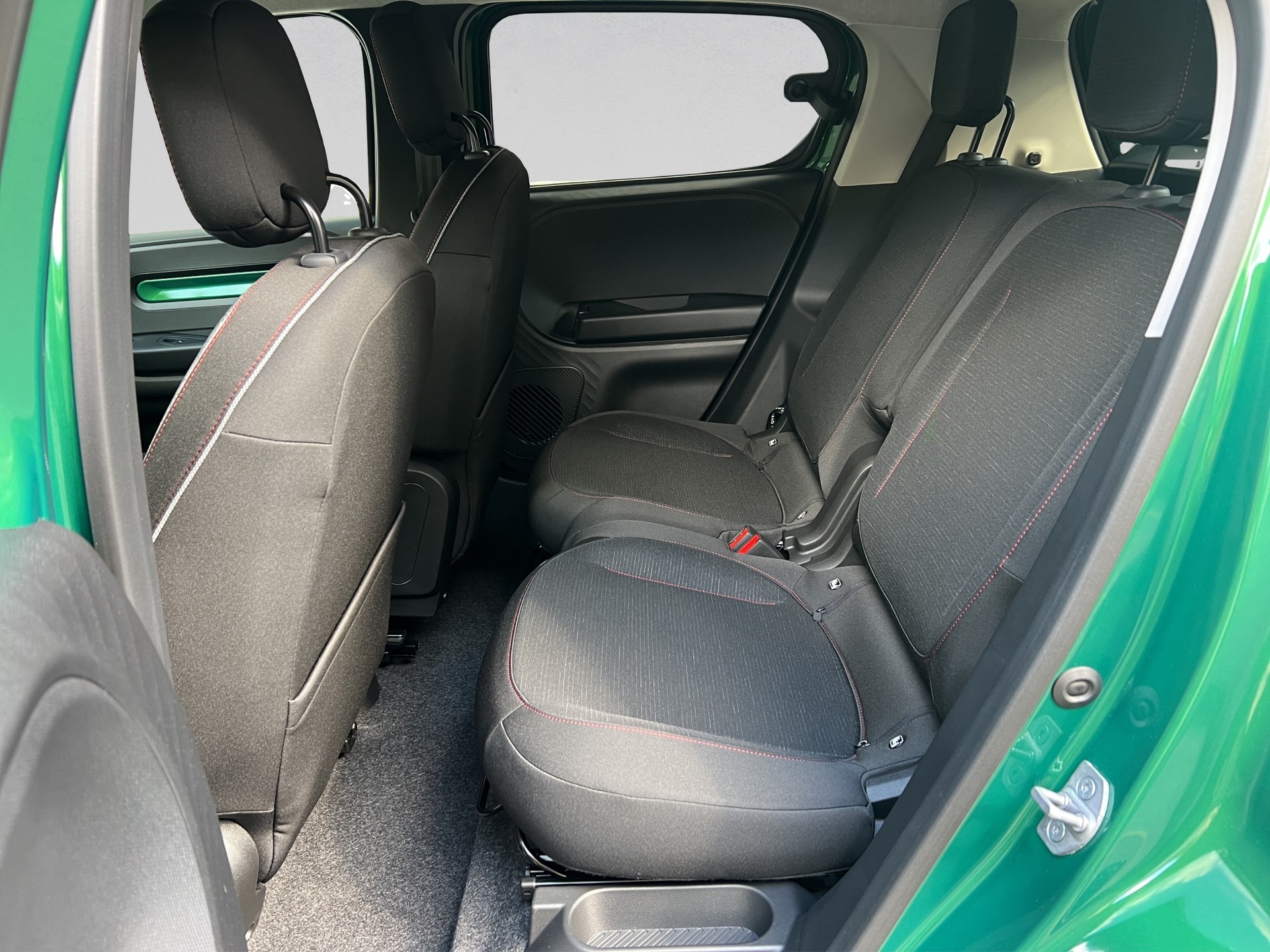 RENAULT Twingo E-Tech 27kWh Techno-image-8