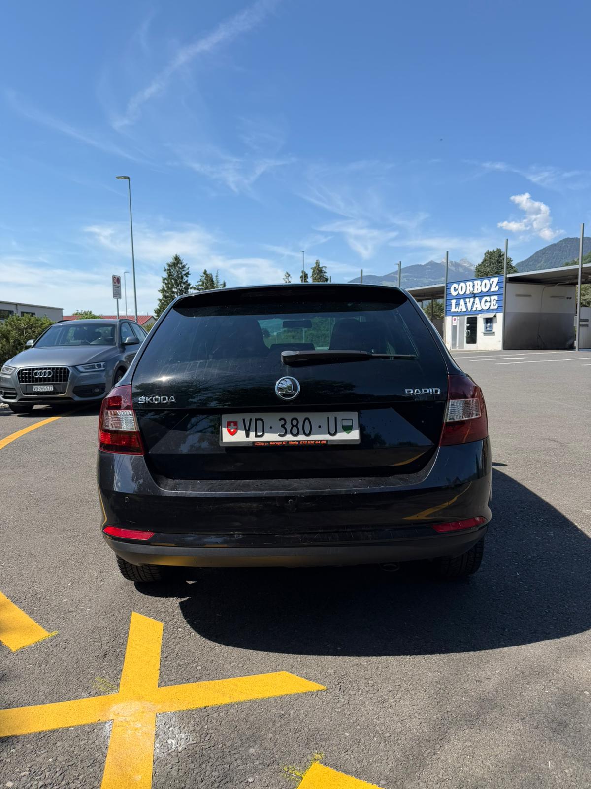 SKODA Rapid Spaceback 1.2 TSI Ambition-image-4
