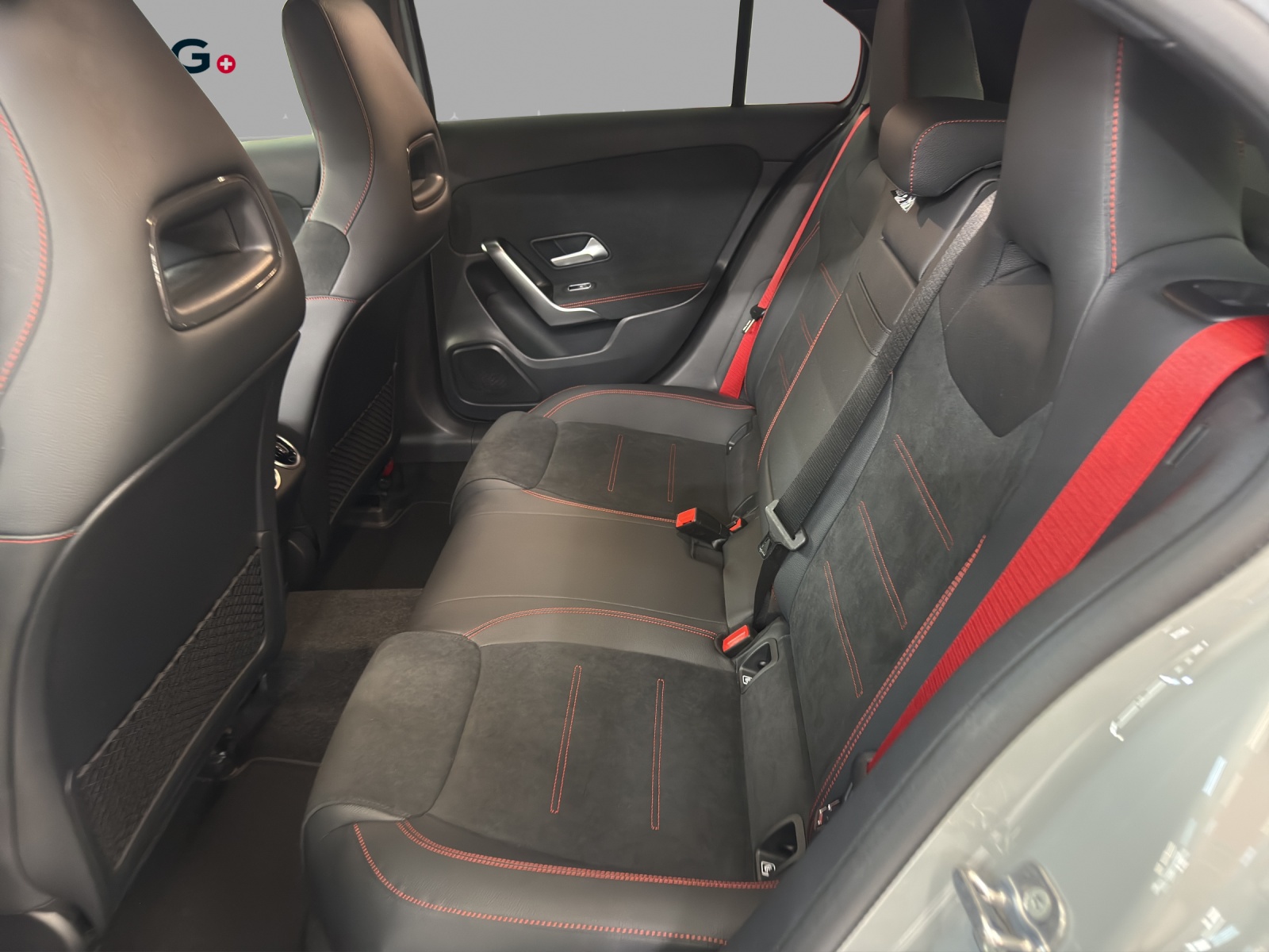 MERCEDES-BENZ A 35 4M - AMG / Rückfahrkamera / Sitzmemory / Multibeam LED-image-13