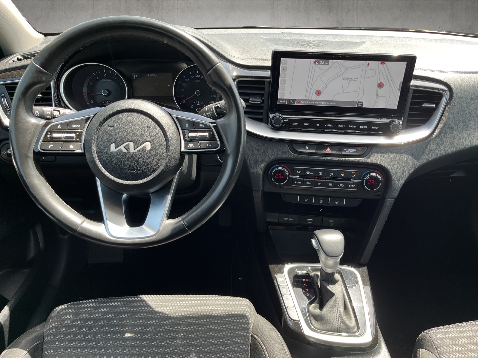 KIA Ceed 1.5 T-GDi MHEV Power-image-9