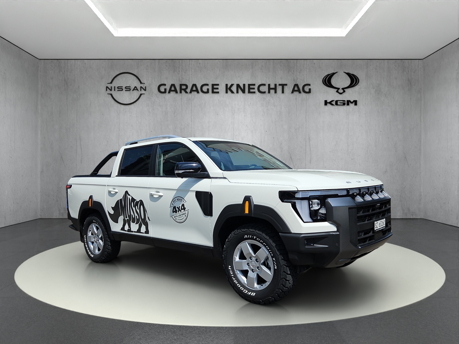 KGM-SsangYong Musso 2.2 e-XDI Titanium-showroom-element-1