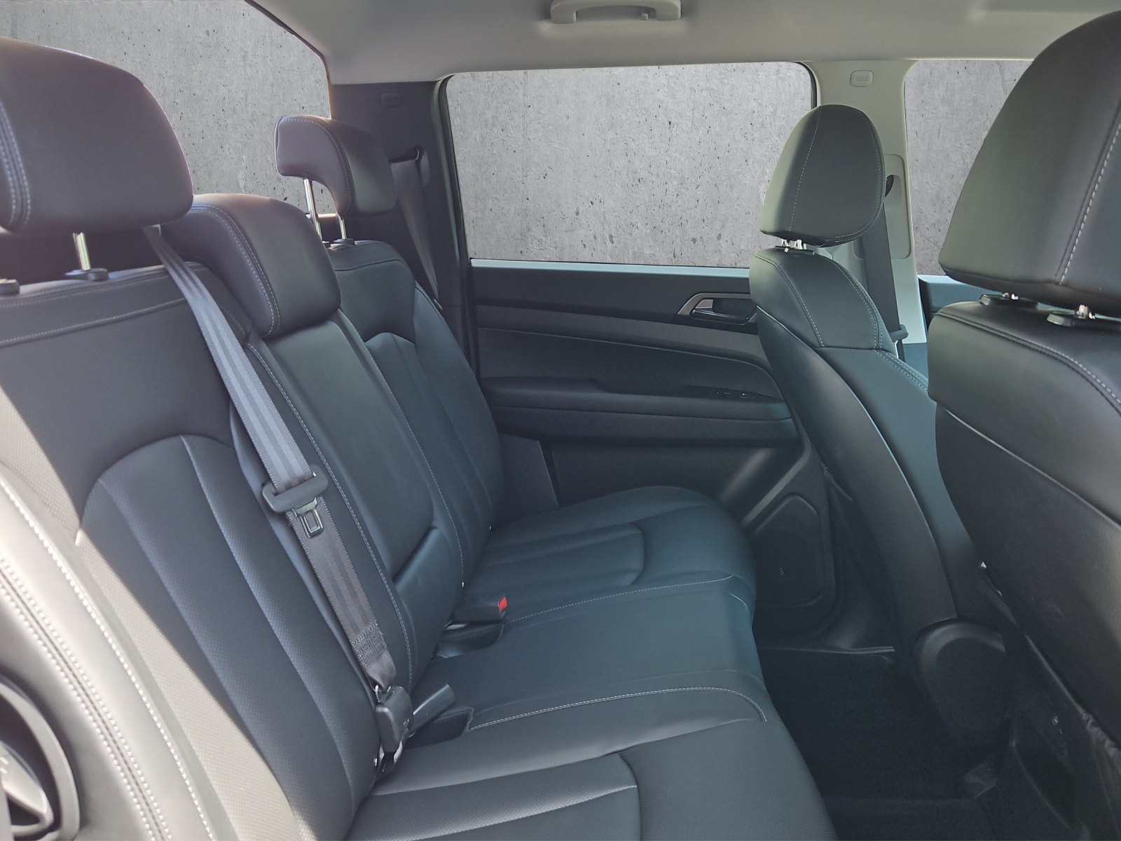 KGM-SsangYong Musso 2.2 e-XDI Titanium-image-12