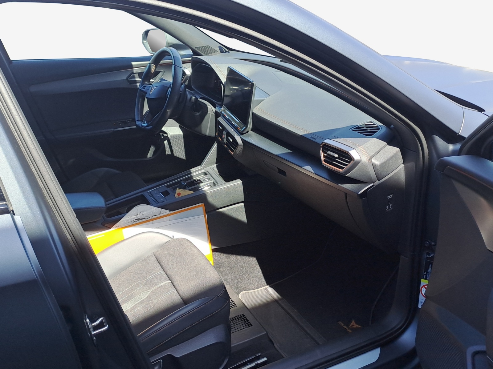 CUPRA Formentor 1.4 e-HYBRID pHEV DSG-image-14
