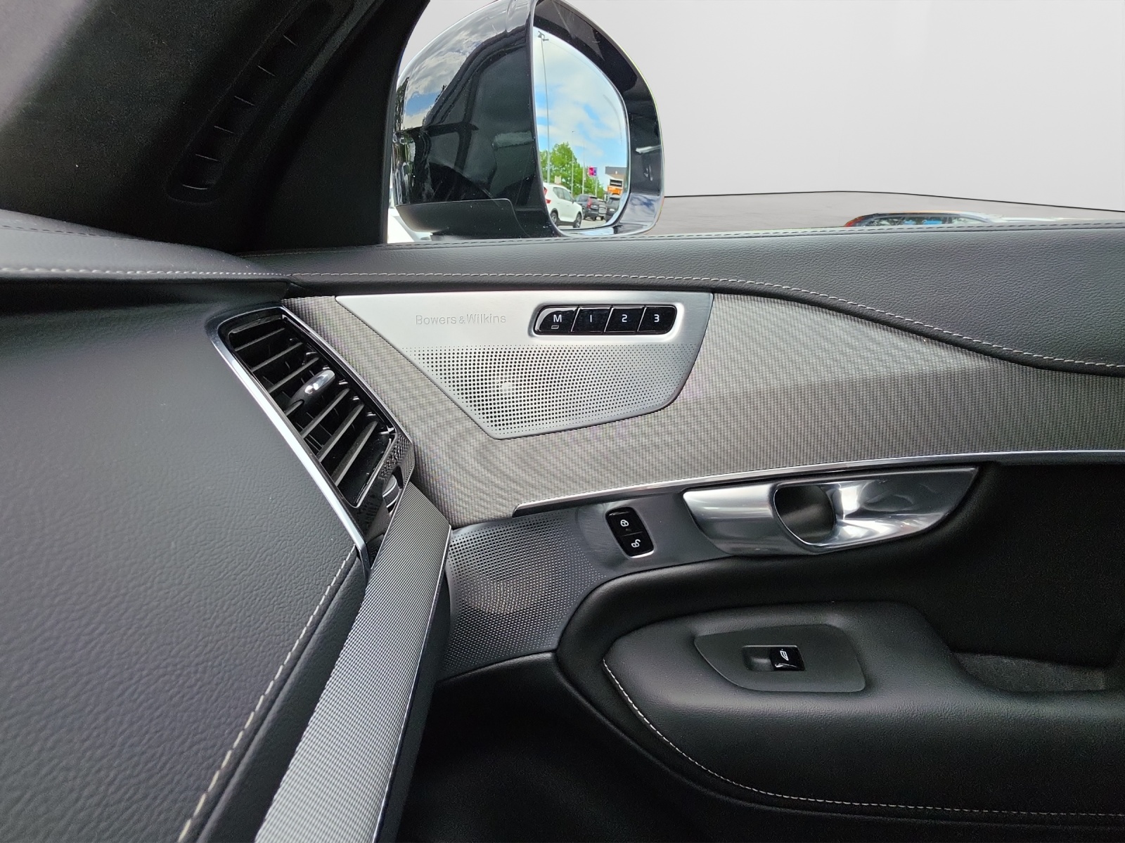 VOLVO XC90 2.0 T8 TE R-Design 7P. eAWD-image-11