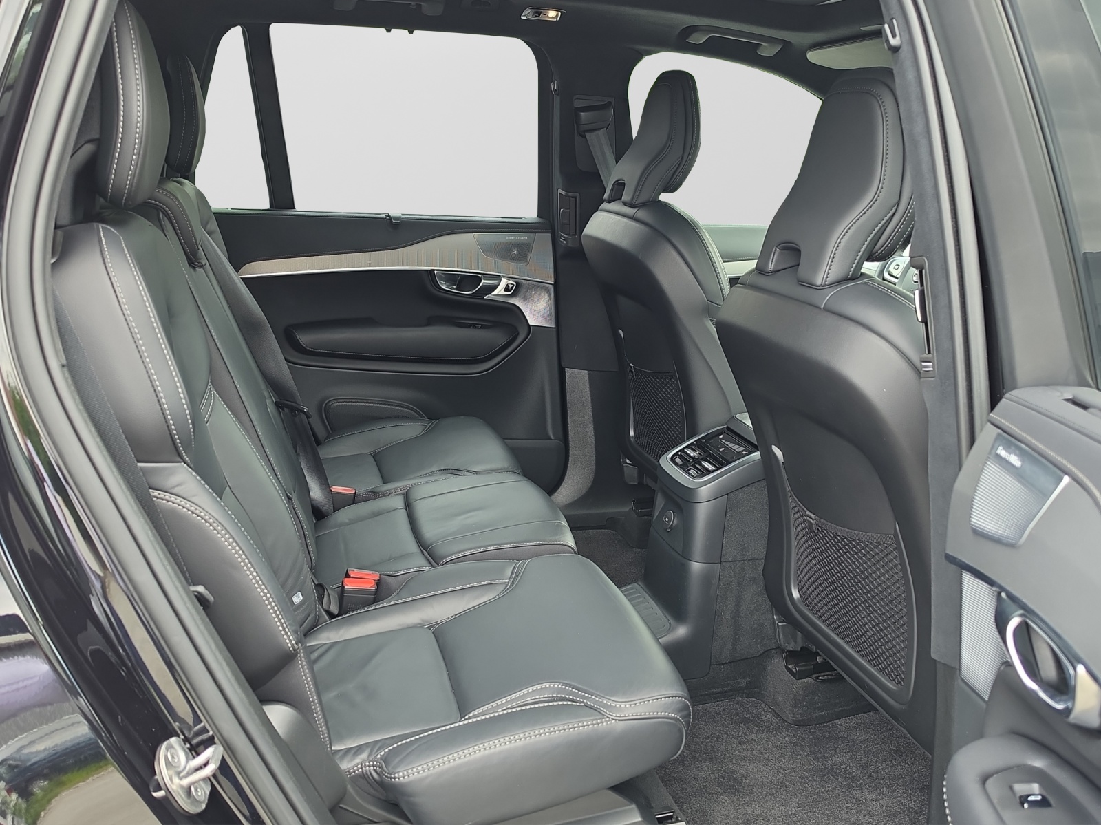 VOLVO XC90 2.0 T8 TE R-Design 7P. eAWD-image-8