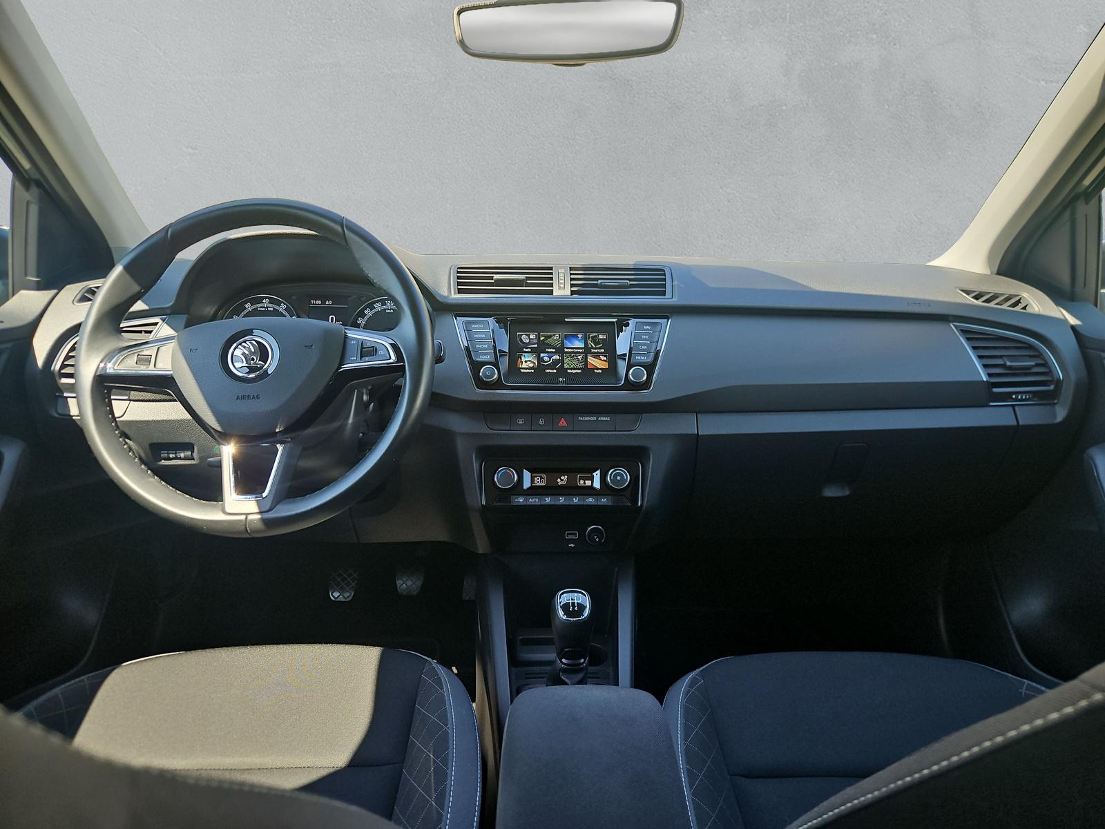 SKODA Fabia 1.0 TSI Ambition (CH)-image-16