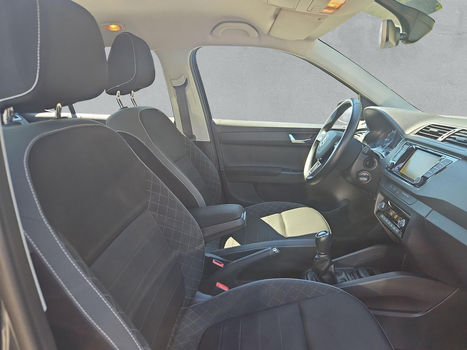 SKODA Fabia 1.0 TSI Ambition (CH)-image-12