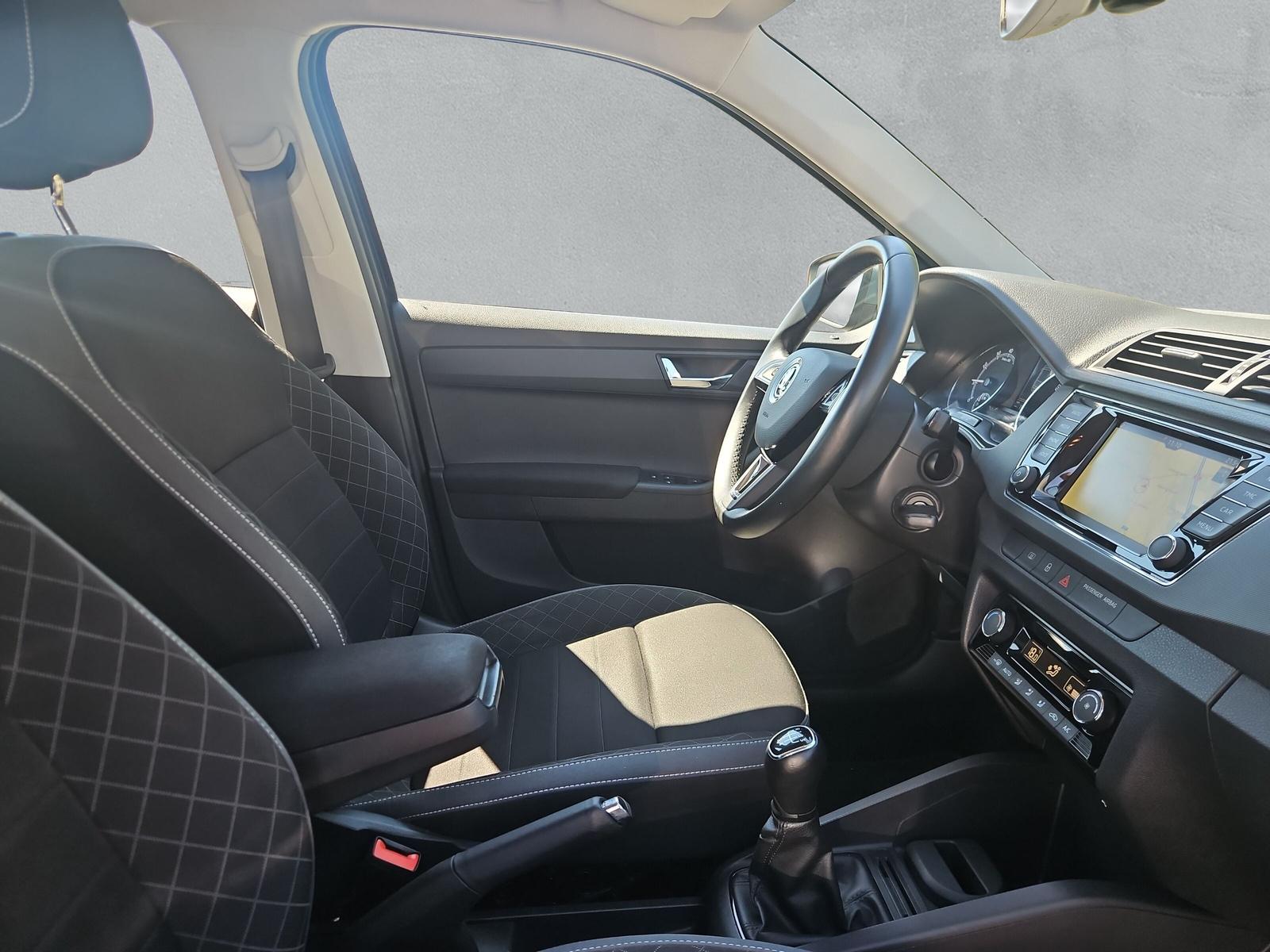 SKODA Fabia 1.0 TSI Ambition (CH)-image-13
