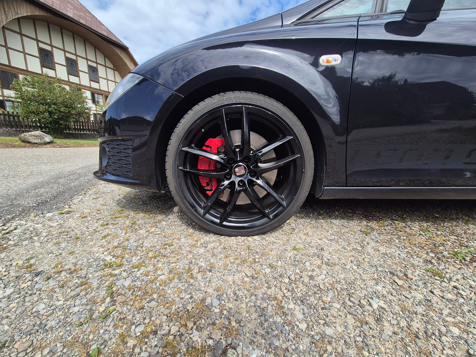 SEAT Leon Cupra r310-image-6