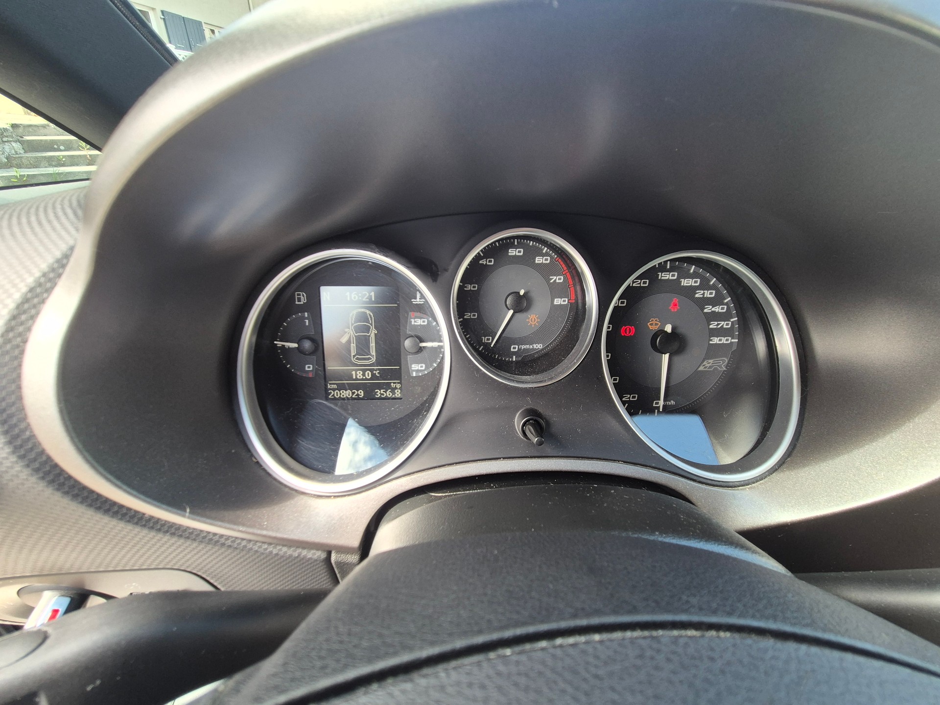SEAT Leon Cupra r310-image-12