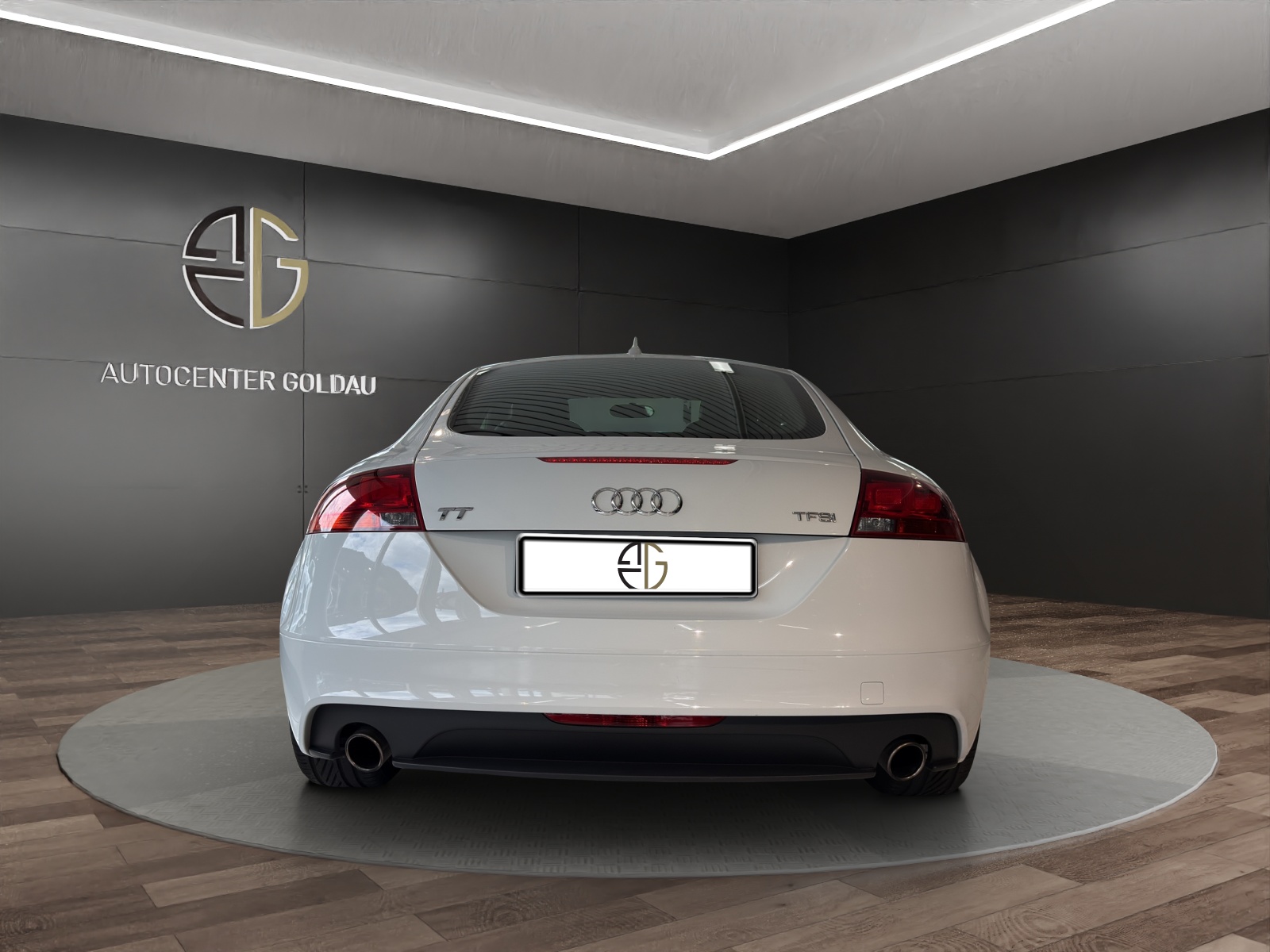 AUDI TT Coupé 2.0 TFSI S-tronic-image-2