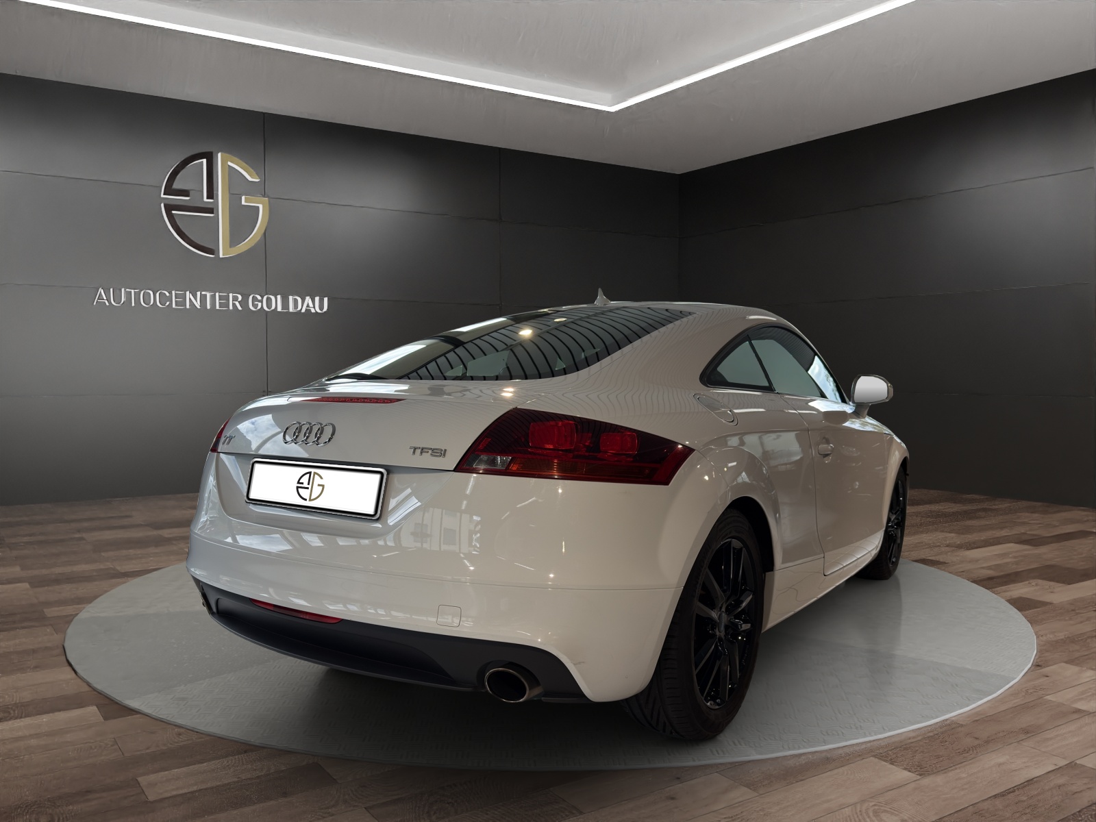 AUDI TT Coupé 2.0 TFSI S-tronic-image-3