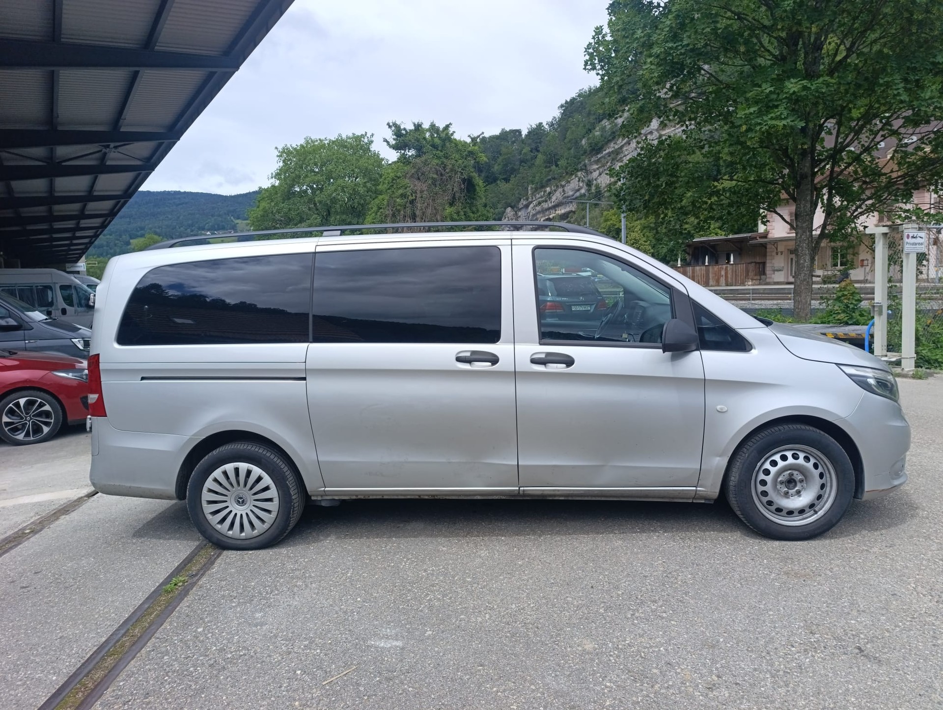 MERCEDES-BENZ Vito 119 BlueTEC Tourer Base EL 7G-Tronic-image-4