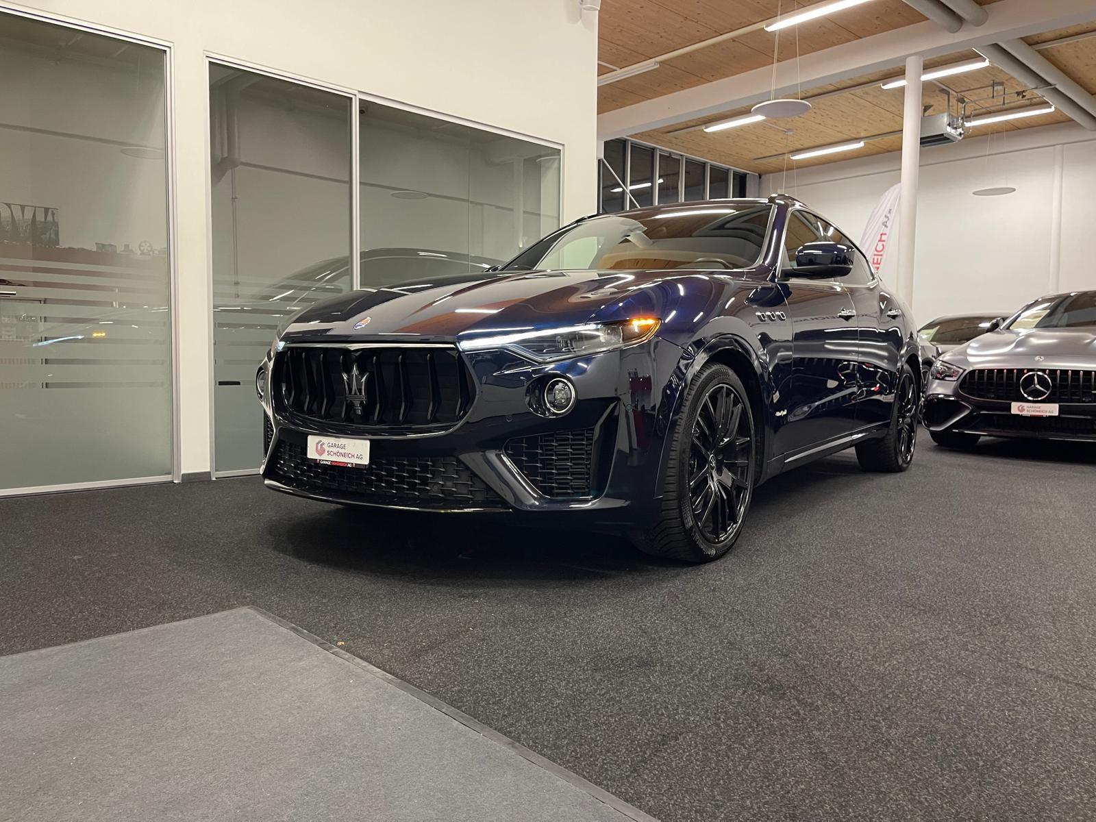 MASERATI Levante 3.0 V6 GranSport-image-0