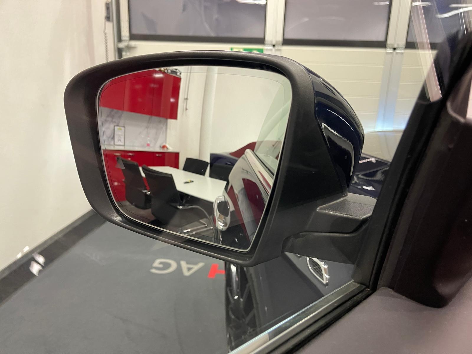 MASERATI Levante 3.0 V6 GranSport-image-18