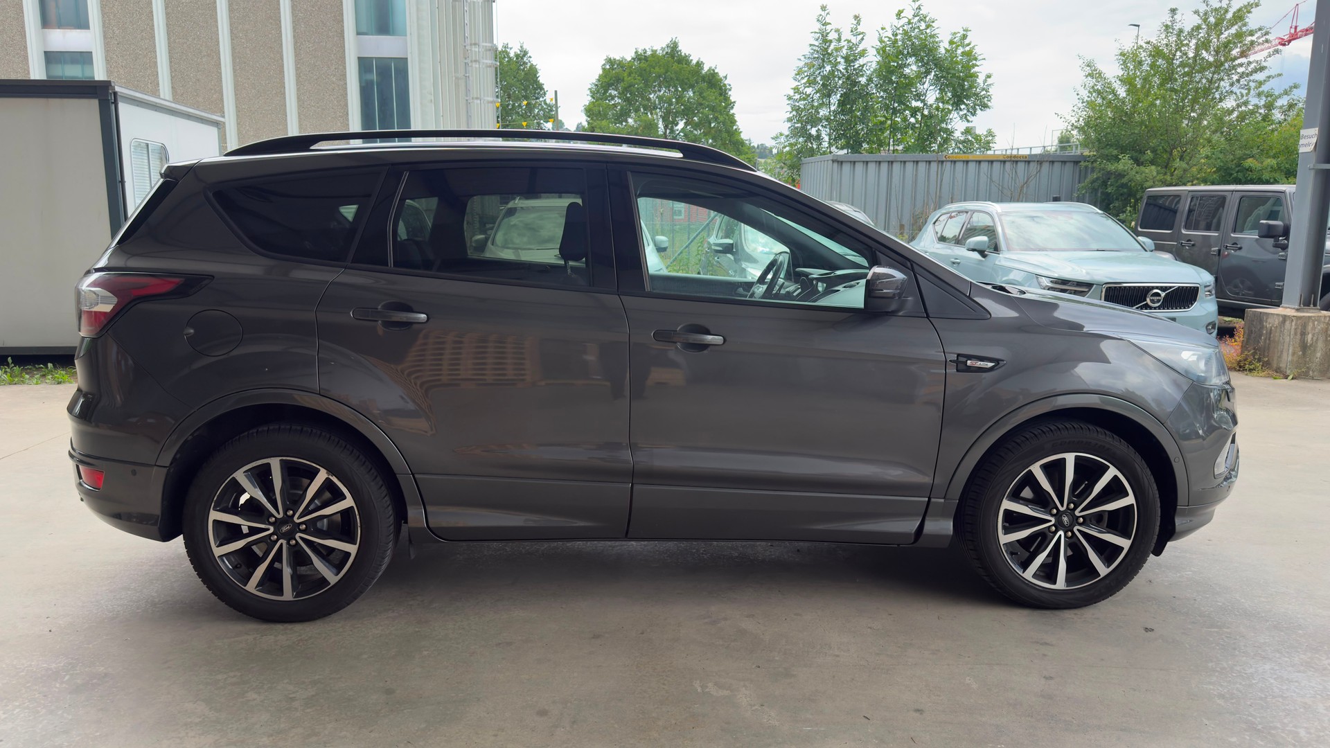 FORD Kuga 2.0 TDCi ST Line High 4WD PowerShift-image-2