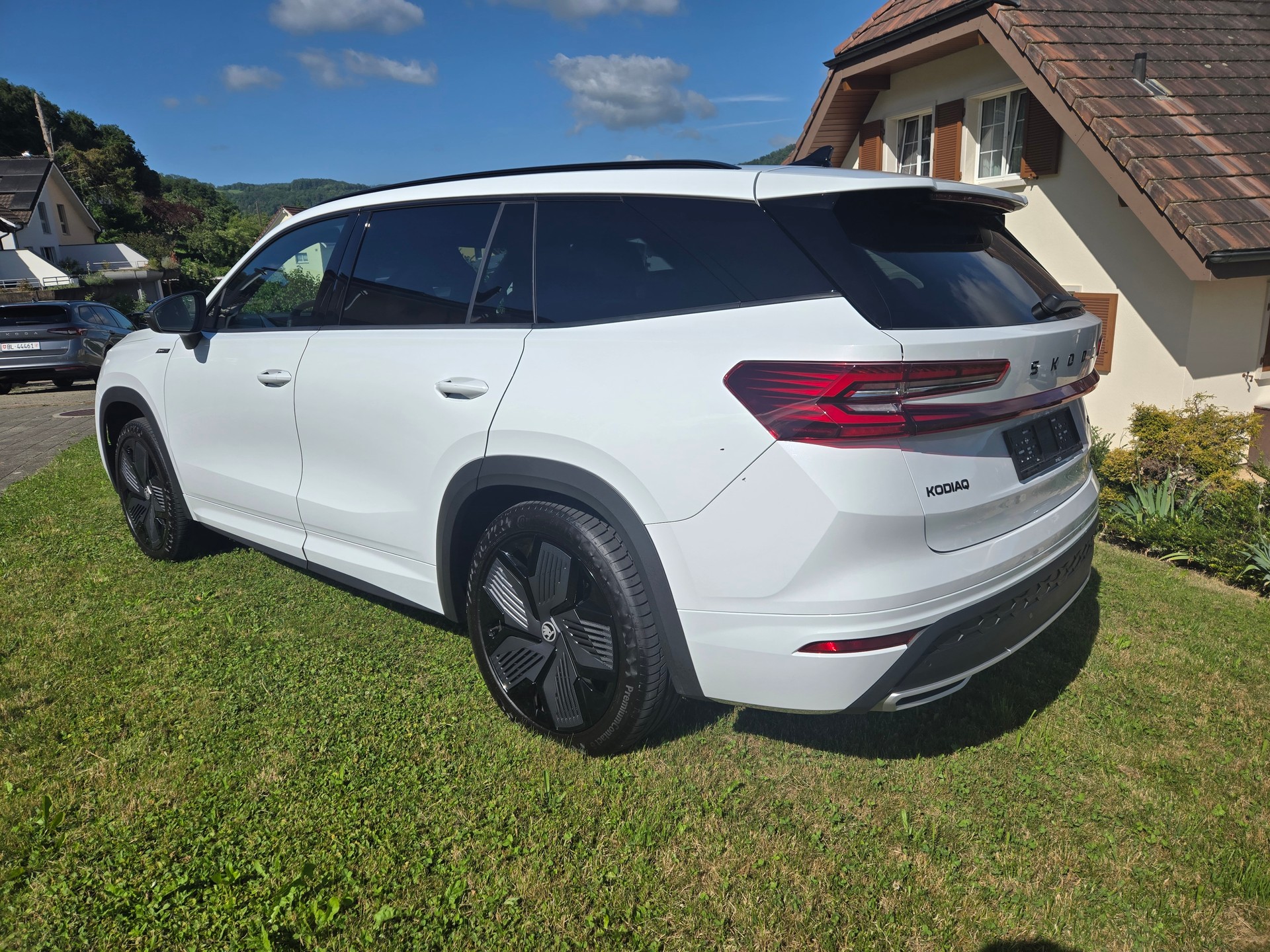 SKODA 2.0 TDI SportLine-image-4