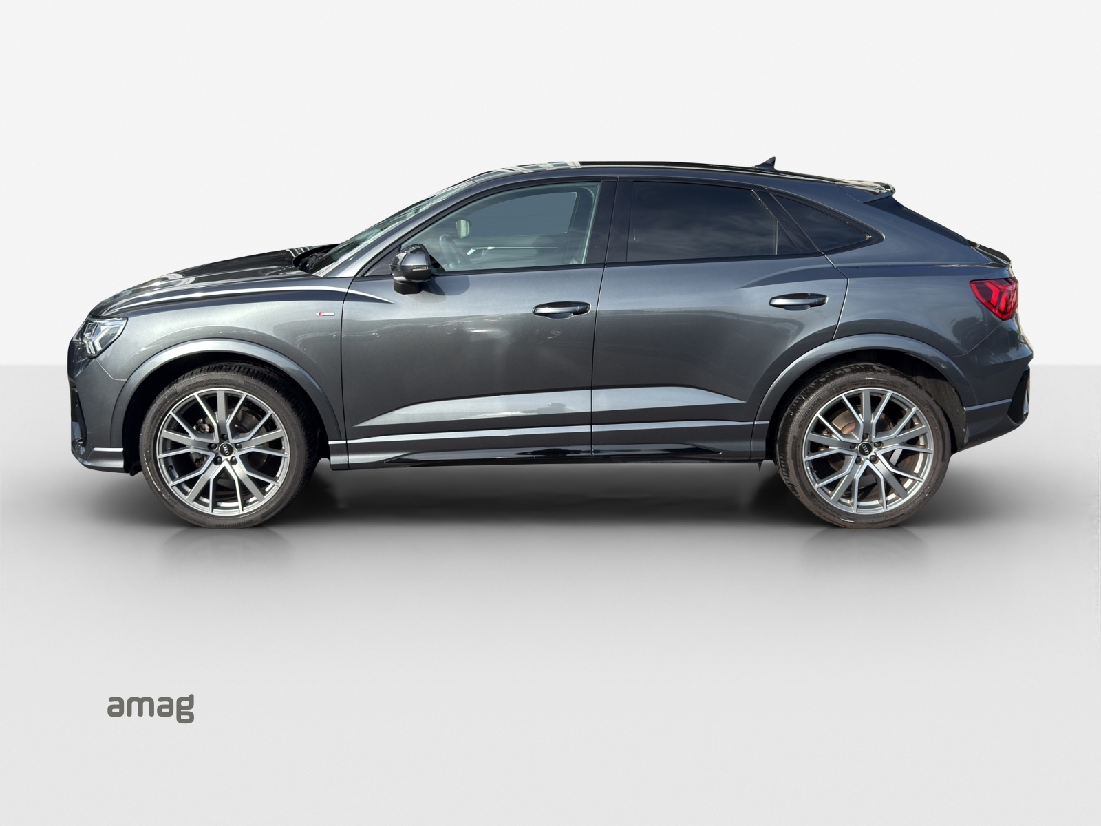 AUDI Q3 Sportback 35 TFSI S line Attraction S-tronic-image-1