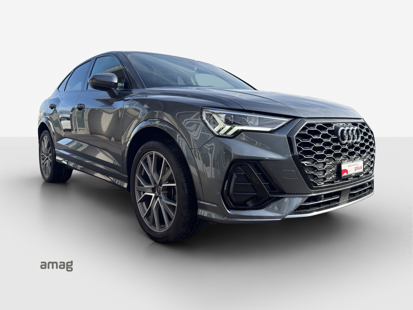 AUDI Q3 Sportback 35 TFSI S line Attraction S-tronic-image-5