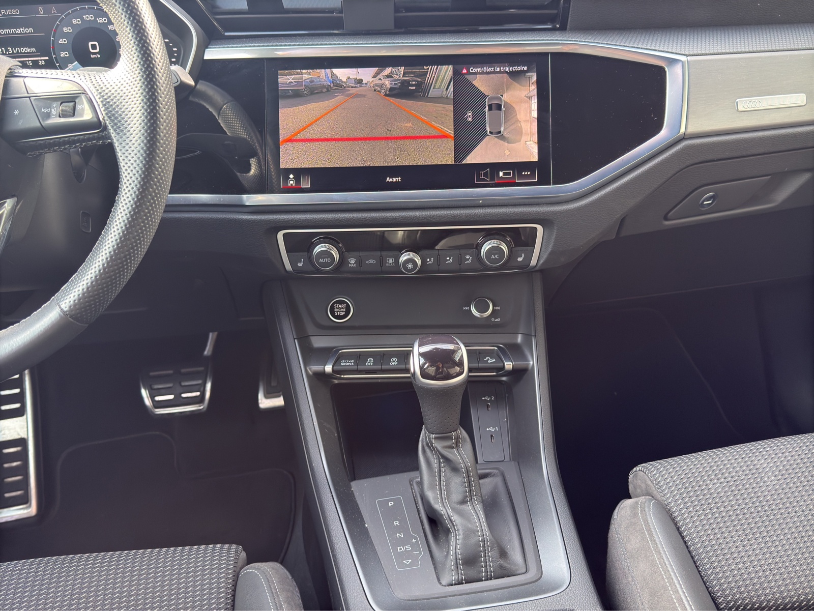 AUDI Q3 Sportback 35 TFSI S line Attraction S-tronic-image-10